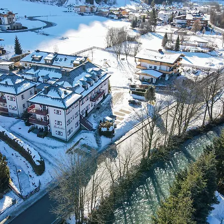 아파트 Kitz Residenz Twelve By In One *